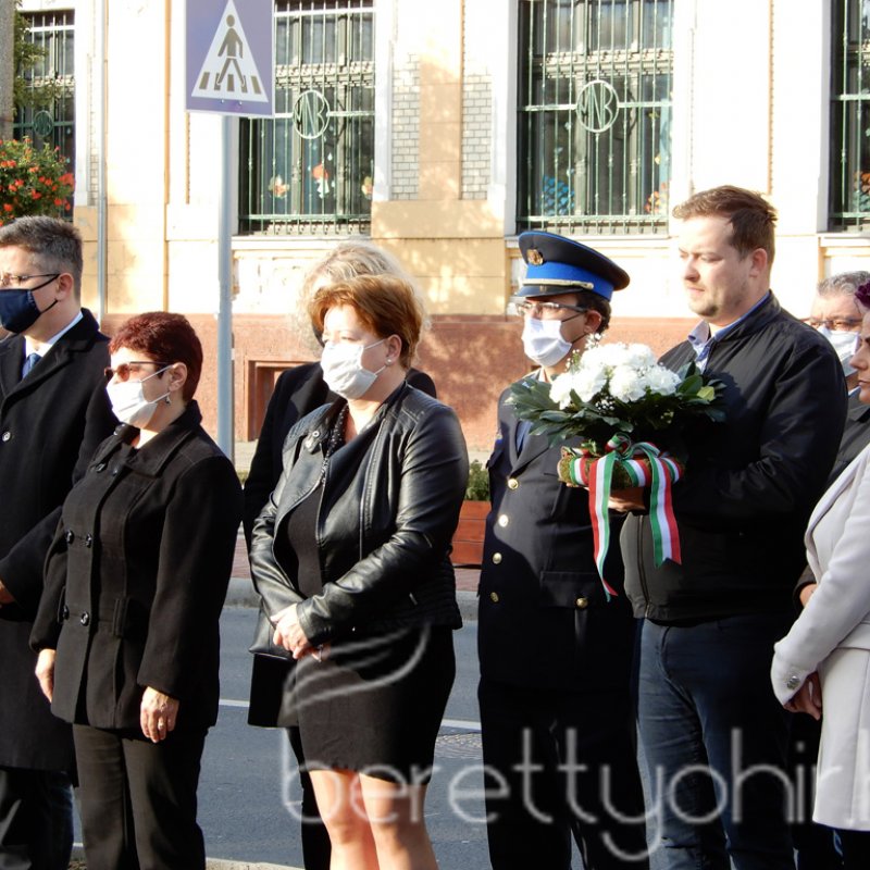 Az '56-os forradalomra emlékeztünk 21